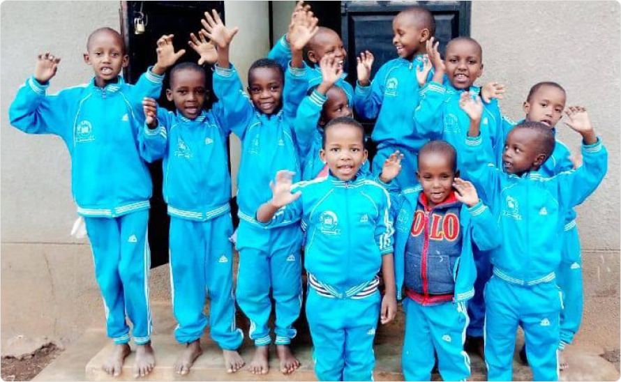 Children waving